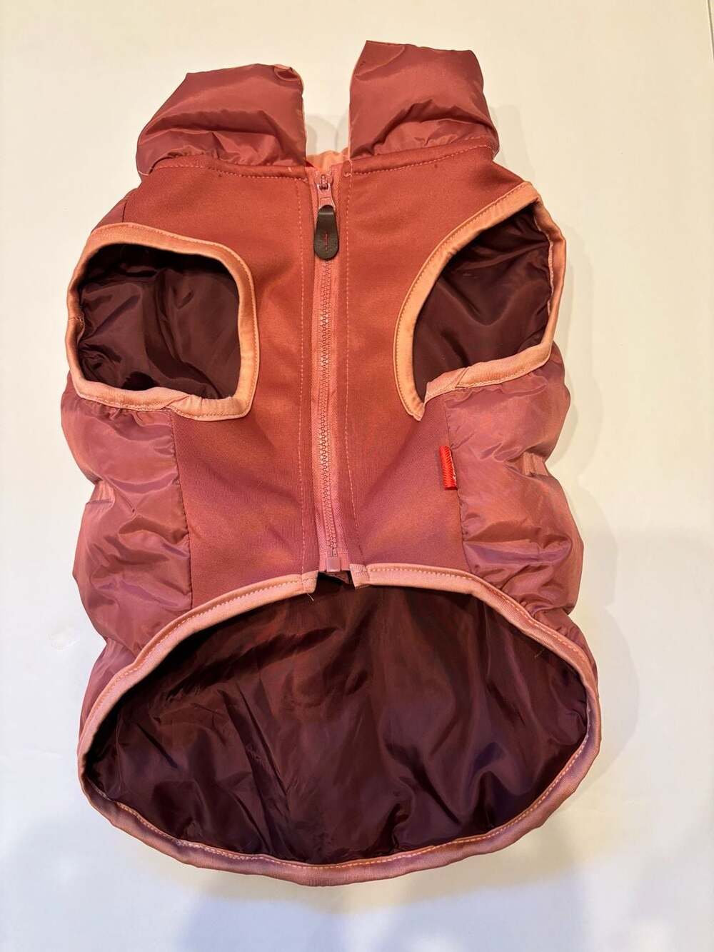 Reddy Dog Puffer Vest Size M